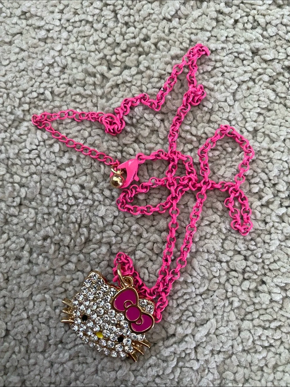 Sanrio‎ Hello Kitty Girls  Fashion Jewelry Necklace Pink